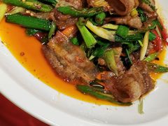 -有红鸡毛店·川菜(建设路店)