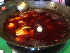 -周幺妹重庆老火锅(银泰城总店)