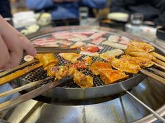 -彝人部落火盆烧烤(原内环足球场店)