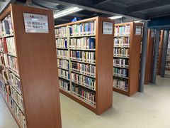 -上海市虹口区图书馆(曲阳分馆)