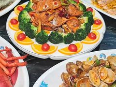 -小海豚•老字号海鲜餐厅(天涯店)