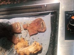 -阪尚皇·原切牛排·烤肉火锅自助(北京路店)