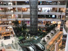 -LuOne凯德晶萃广场(徐家汇路店)
