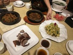 -铜锣湾·有麝自然香(重庆新天地店)