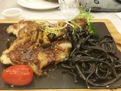 山贼鸡扒伴墨鱼扁面-打趸BTC·Breaktime cafe(北京路店)