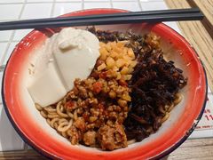 -子固路老南昌拌粉(徐汇万科广场店)