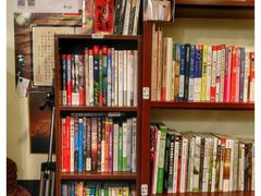 -武汉境自在書店