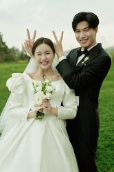 -芭莎视觉婚纱摄影(花溪店)