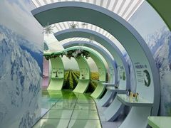 -汤臣倍健透明工厂景区