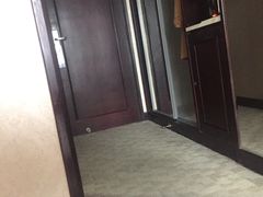 -山明水秀大饭店