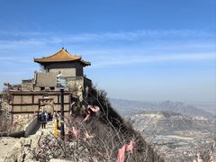 -鸡鸣山旅游风景区