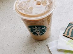 燕麦拿铁-星巴克(深圳领航里购物中心店)