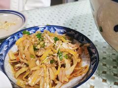 凉拌芭蕉花-蜗牛小馆醉乡民谣云南菜(惠新西里店)