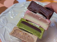 -Laderach 莱德拉(上海环贸iapm店)