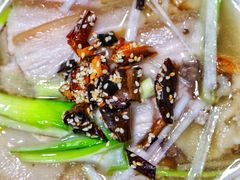 -金卯白肉罩火烧