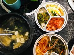 -烤路里·韩国品质自助烤肉(石路天虹4号店)