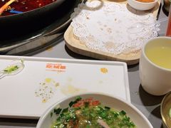 -吃城都·鱼蛙火锅(西玉龙街店)