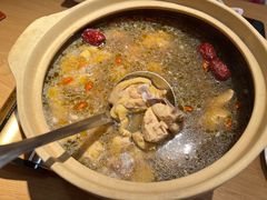 -邹开喜·炭炉鸡煲·海鲜火锅(虹口足球场店)