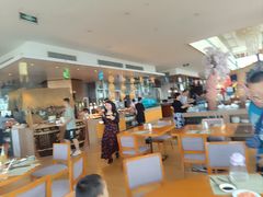 -视界美食自助餐厅·石家庄希尔顿酒店