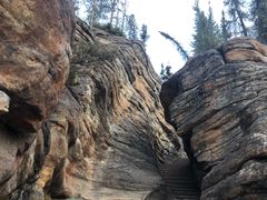 -阿萨巴斯卡瀑布观景点