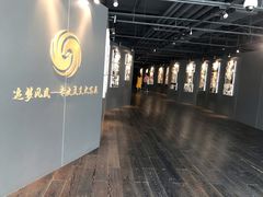 -凤凰中心