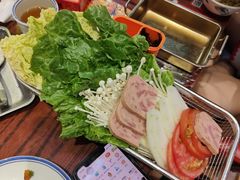 -沙胆彪炭炉牛杂煲(成都玉林店)