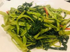 -东馆和天下特色餐饮(工农店)