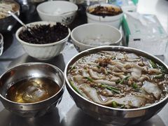 -正宗杨记普洱酸醋米线(总店)