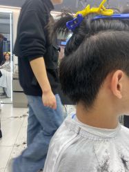 -乾健·烫染·接发SALON