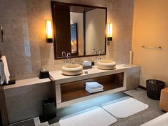 -海南清水湾莱佛士酒店