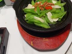 -梅利汴京烤鸭•开封豫菜地标店(东大街店)