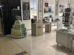 -宝岛眼镜(建外soho店)