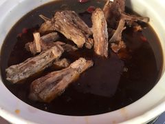 -亿诣蝎府炸酱面羊蝎子火锅(酷车小镇店)
