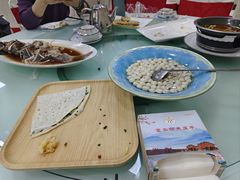 -巩本明鱼屋子