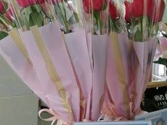 -茂菊口腔连锁(浦东南路店)