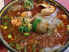 鲶鱼粉丝-魏四小鱼锅贴王