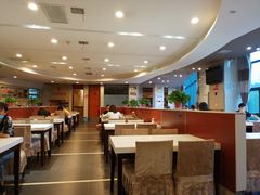 -小六汤包砂煲菜(文景路店)