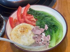 -老何家后安粉·糟粕醋海鲜火锅(三亚湾椰梦长廊店)