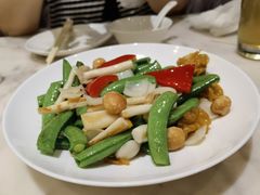 -香港百合居(LCM置汇旭辉广场店)