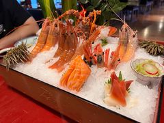 -万岛日本料理铁板烧(梅赛德斯奔驰店)