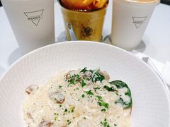 -Manner Coffee(万象食家店)