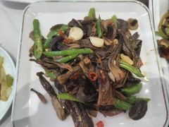 -钟记陕南菜·煎锅鱼(红专南路店)