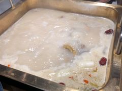 -尚尚仙·酸汤猪手·猪肚鸡火锅(华联万柳购物中心店)