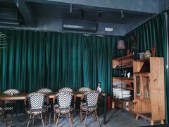 -喜洲吧·江畔老船厂·庭院餐厅(喜临院店)