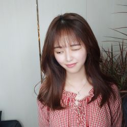 -V HAIR SALON造型