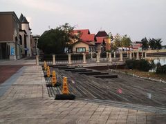 -蓝精灵乐园·世茂精灵之城主题乐园