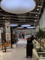 -PE SALON 