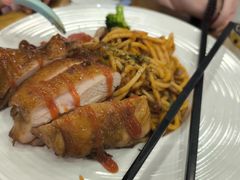 -汽车博物馆主题餐厅