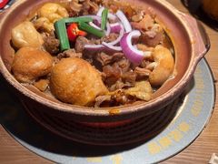 -蔡婶牛腩牛杂煲(长安万科店)