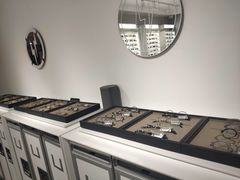 -目艮眼镜SHOWROOM(品牌集合店)